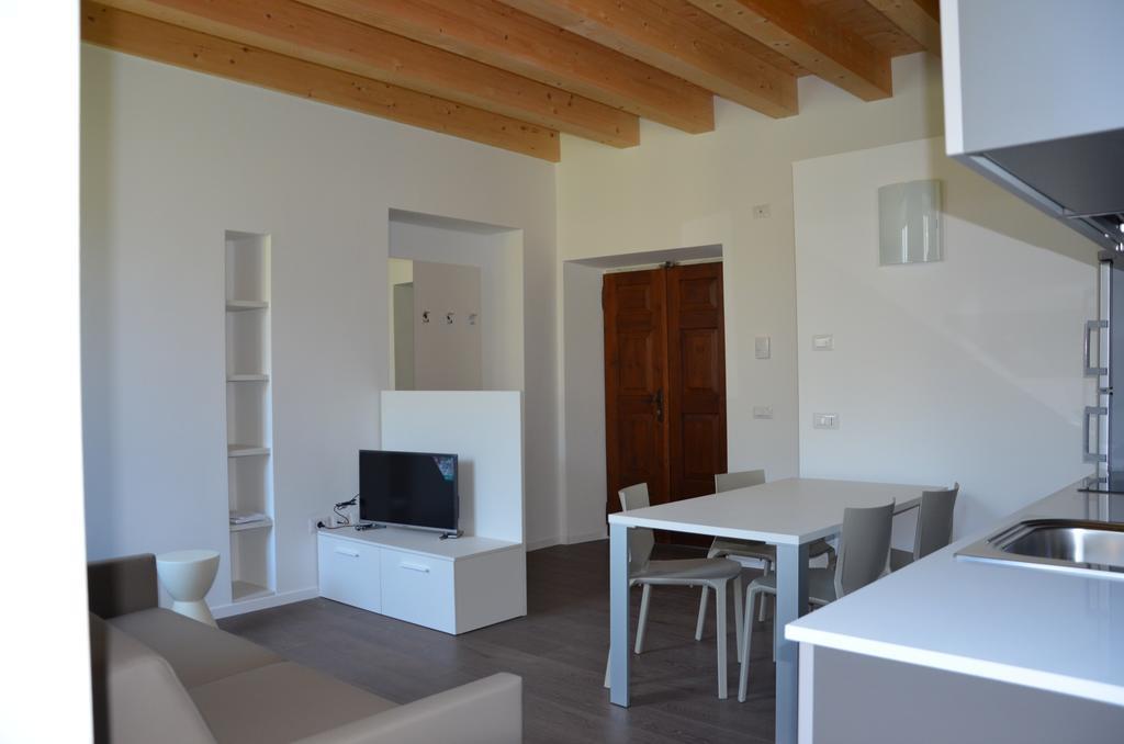 Palazzo Oltre Apartment Arco Room photo